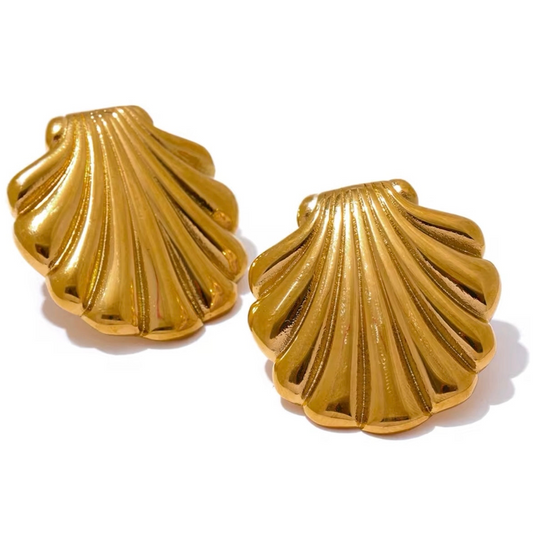 ST. TROPEZ STUDS
