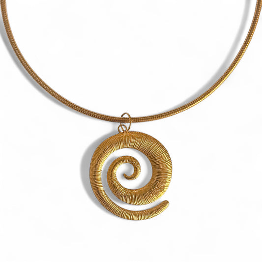 SWIRLED NECKLACE