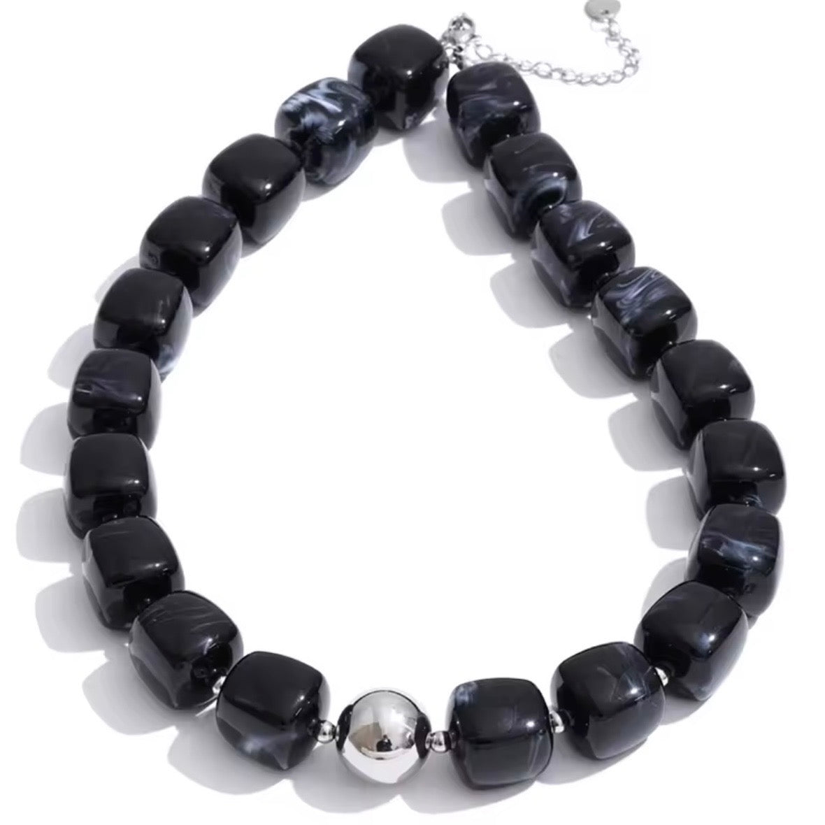 BORA BORA BEADED NECKLACE