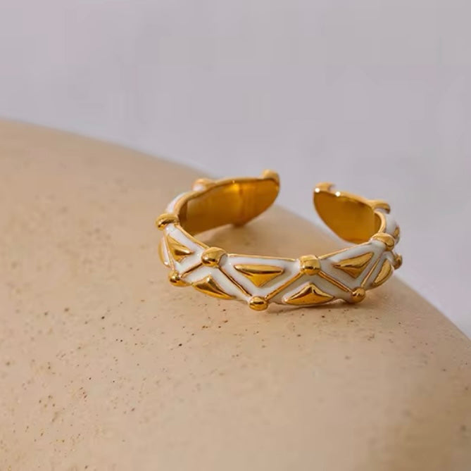 BOARDWALK RING