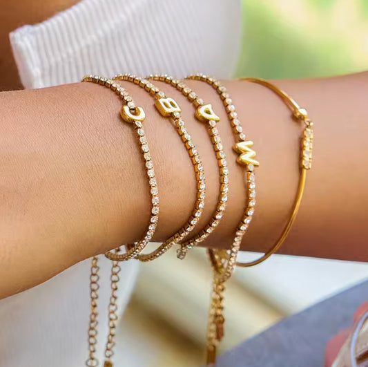 BUBBLE INITIAL CRYSTAL BRACELET