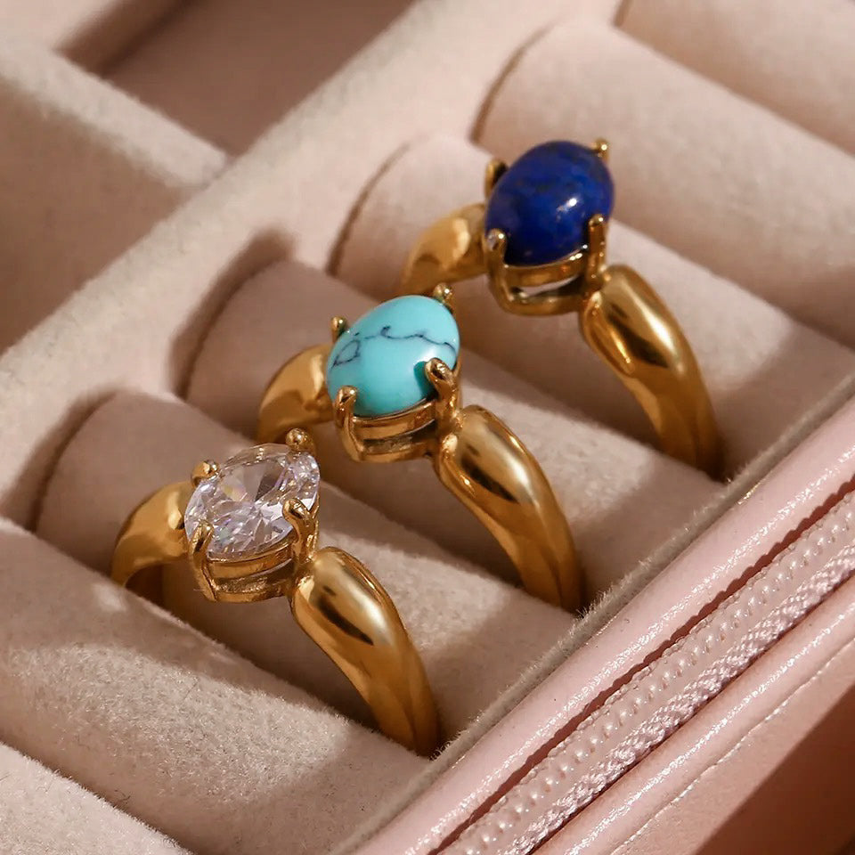 A CLASSIC RING