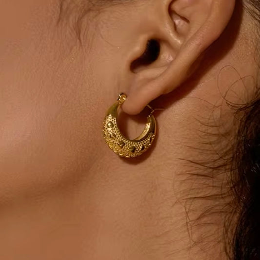 FIRST LOVE HOOPS