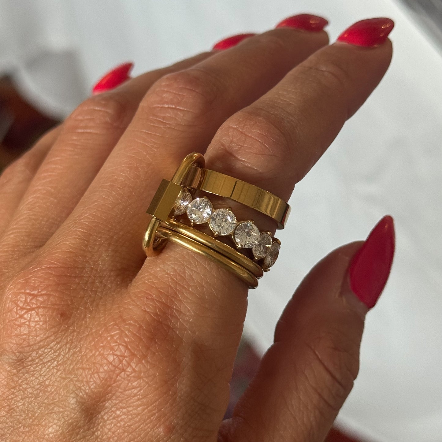 CAROLINE RING