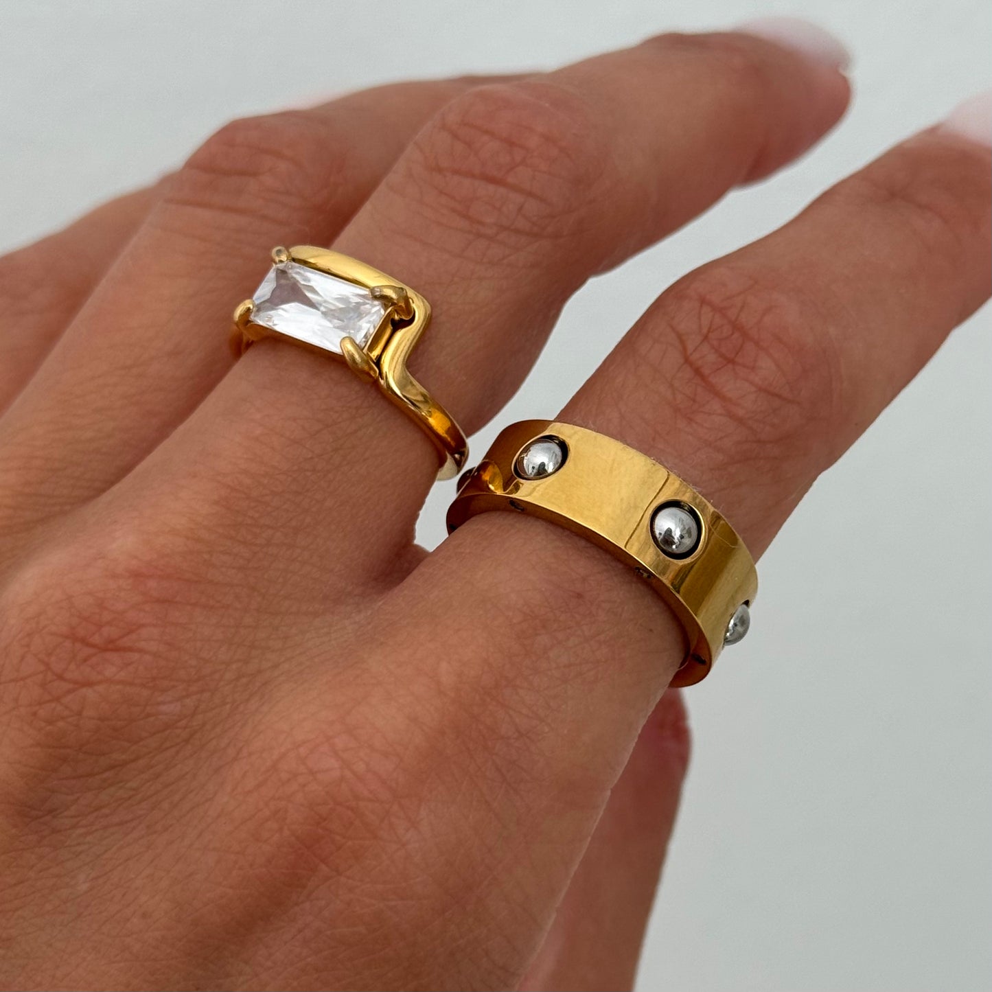 FIDGET RING