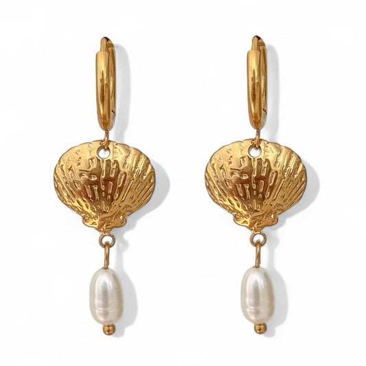 SHELL SEARCHING HOOP EARRINGS