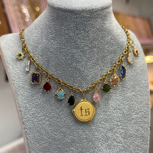 ERAS NECKLACE