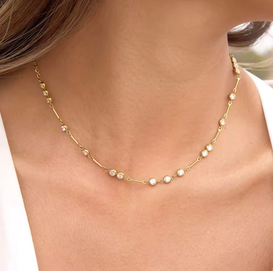 SIMPLE LIFE NECKLACE