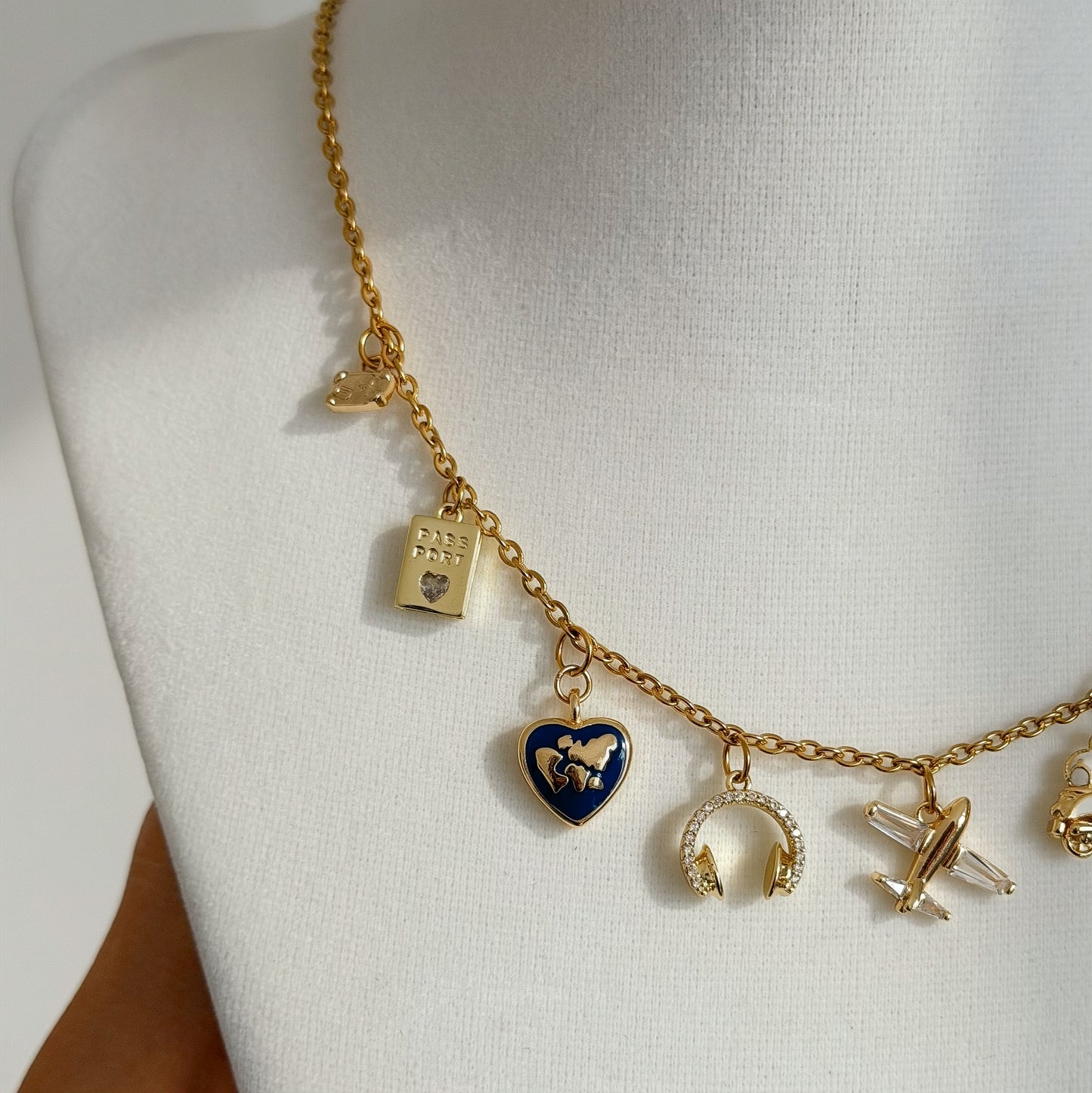 TRAVEL CHARM NECKLACE