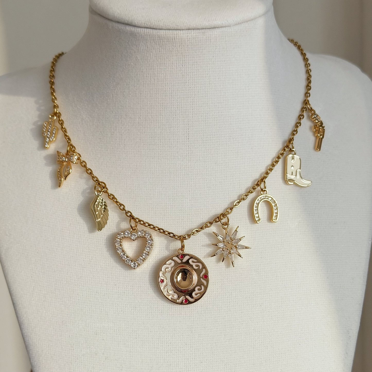 COWGIRL NECKLACE