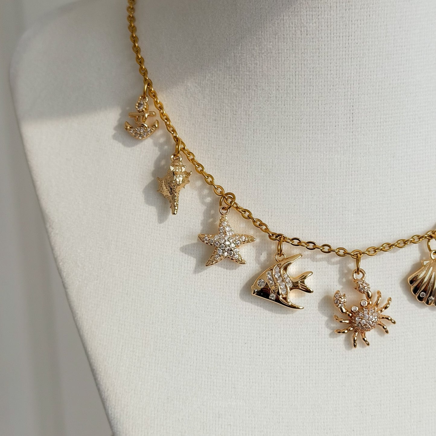 COASTAL CHARM NECKLACE