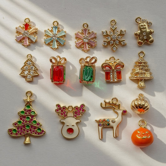 CHRISTMAS CHARMS