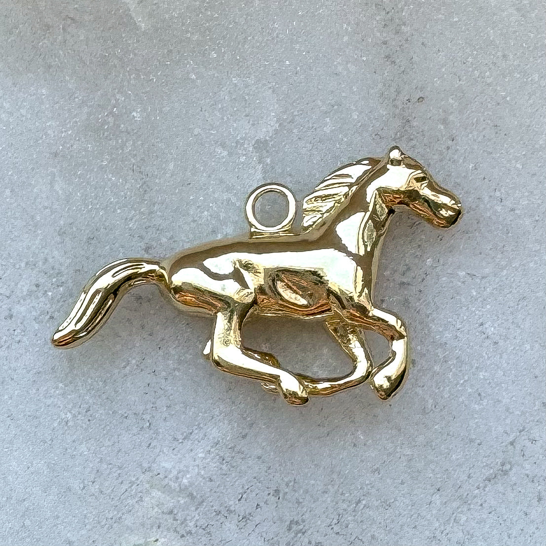 HORSE CHARM