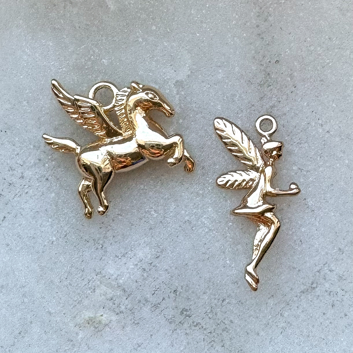 MYTHICAL CREATURE CHARM