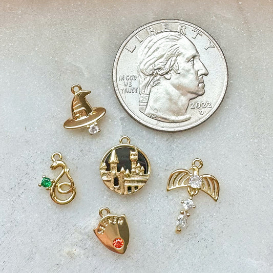 HOGWARTS CHARM SET