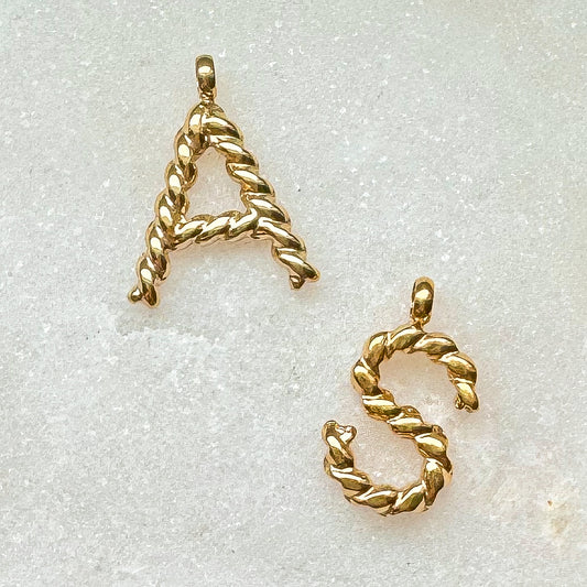 ROPE INITIAL CHARM