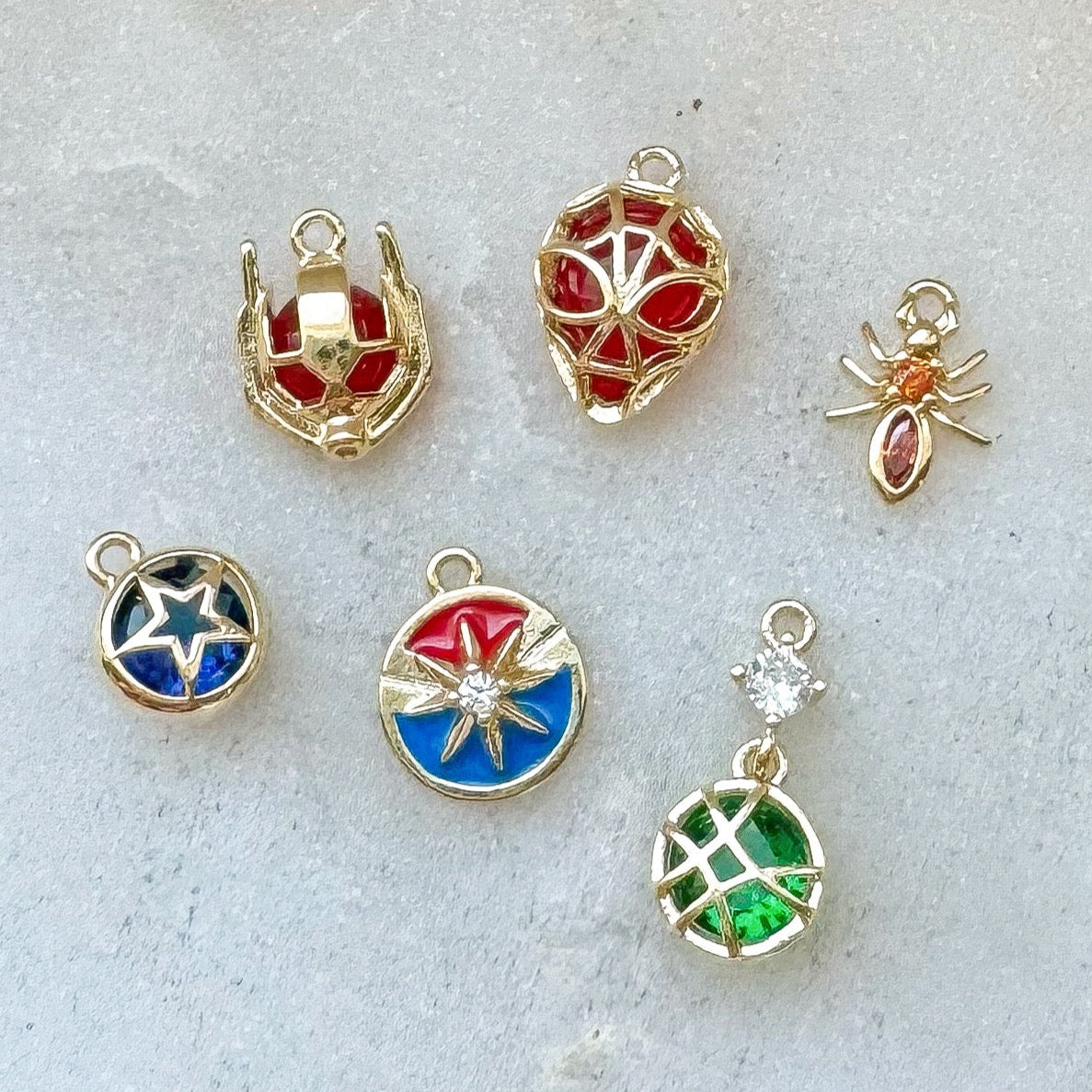 MARVEL CHARM SET