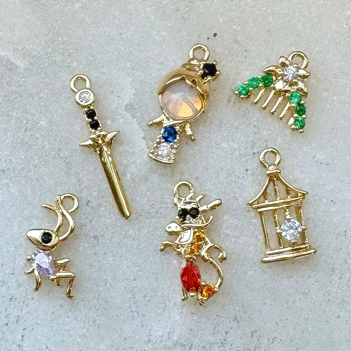 MULAN CHARM SET