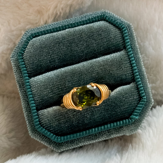 GREEN GEM RING