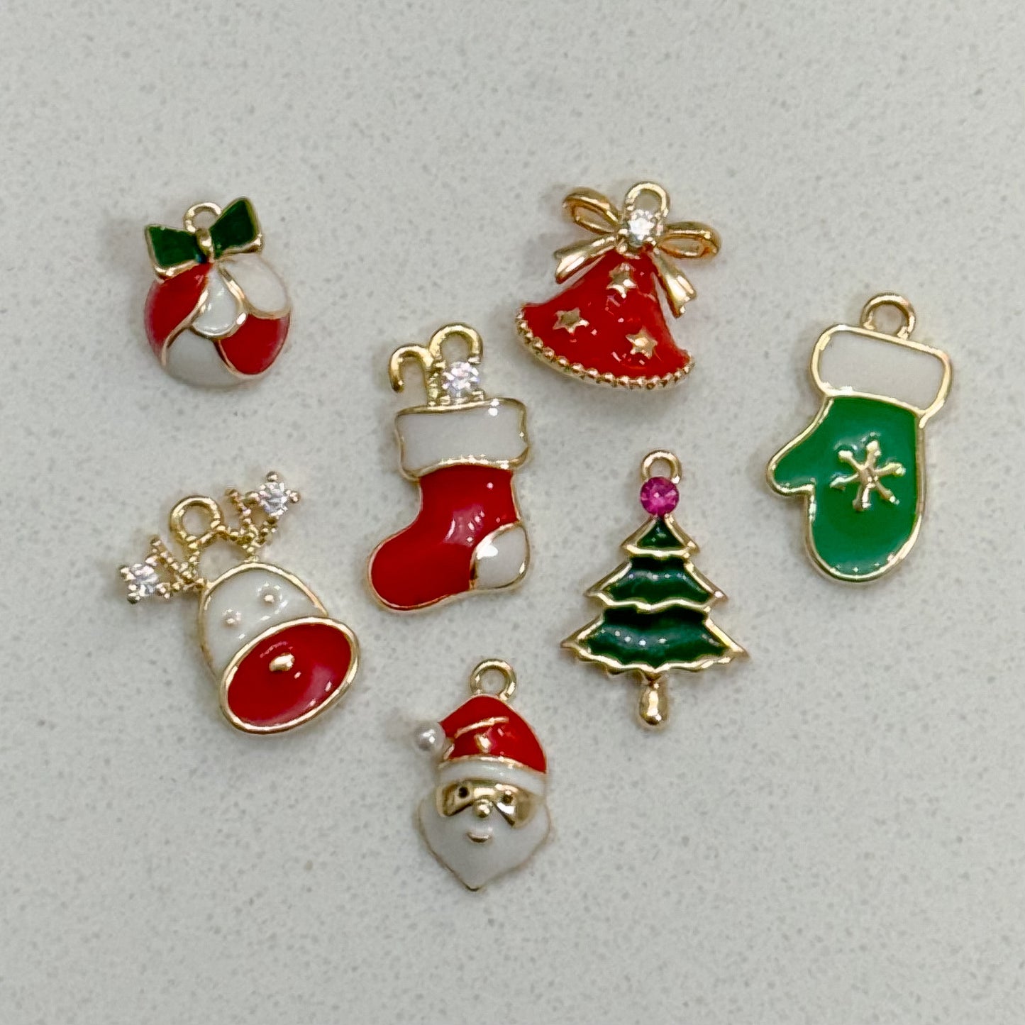 CHRISTMAS CHARM SET