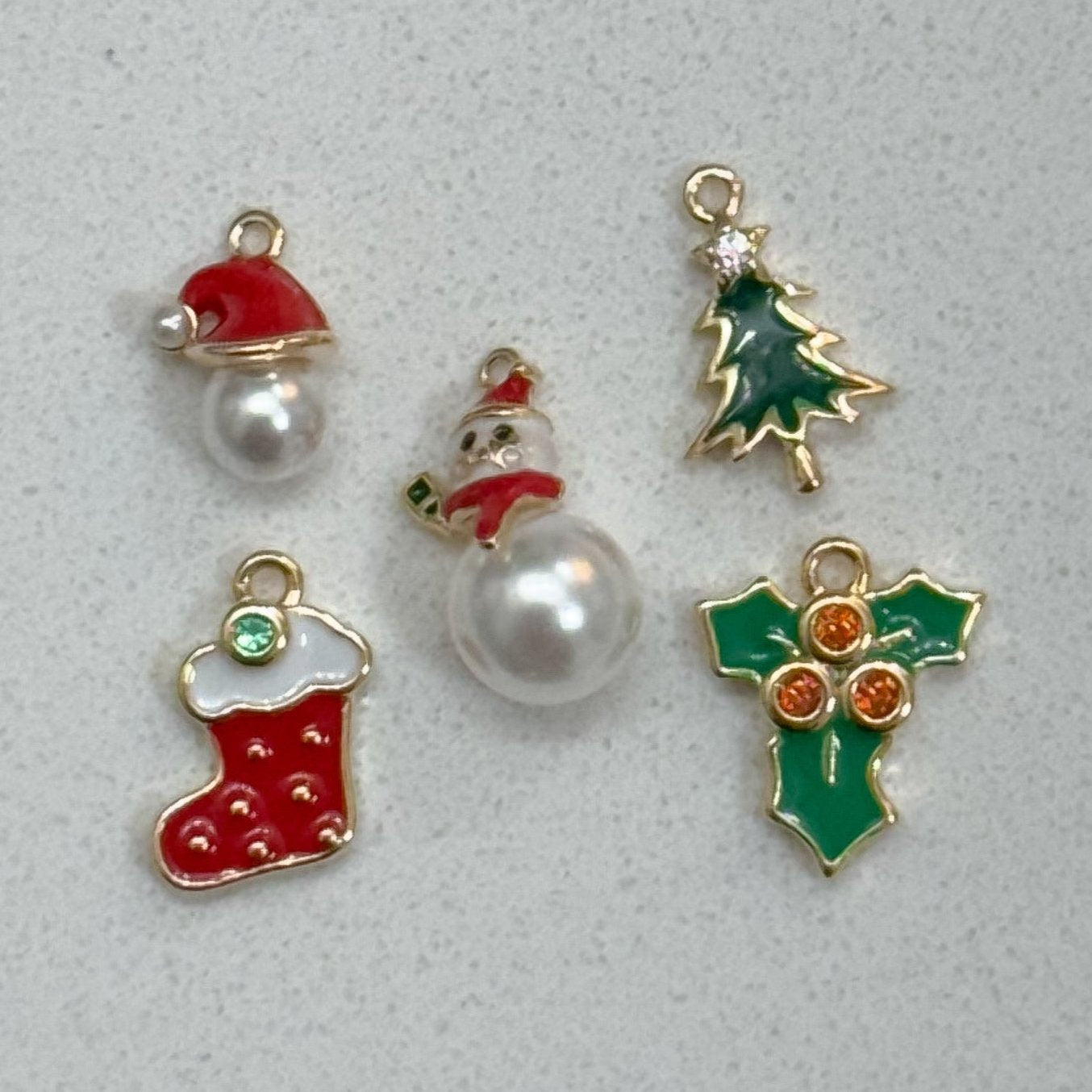 CHRISTMAS CHARM SET