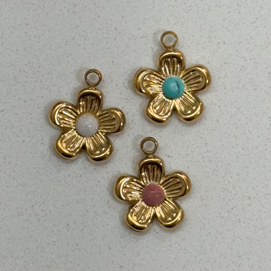 STONE FLOWER CHARM