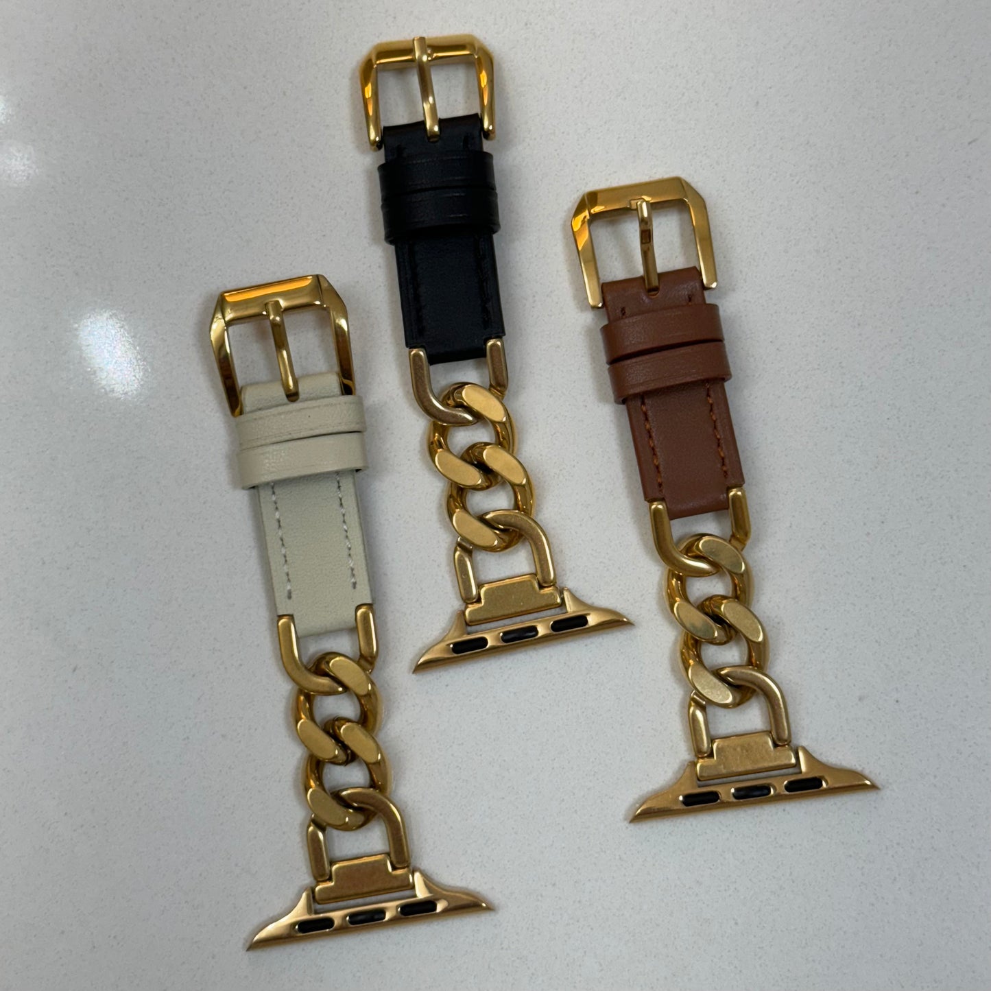 CHARM APPLE WATCH BAND