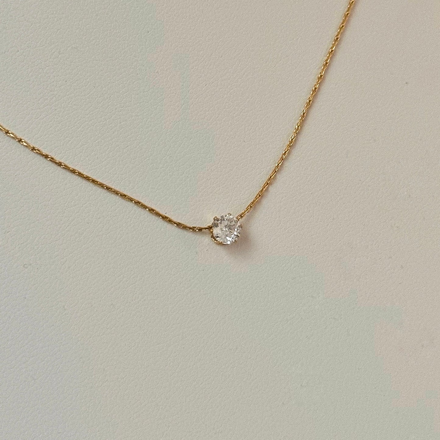 SIMPLE GAL NECKLACE