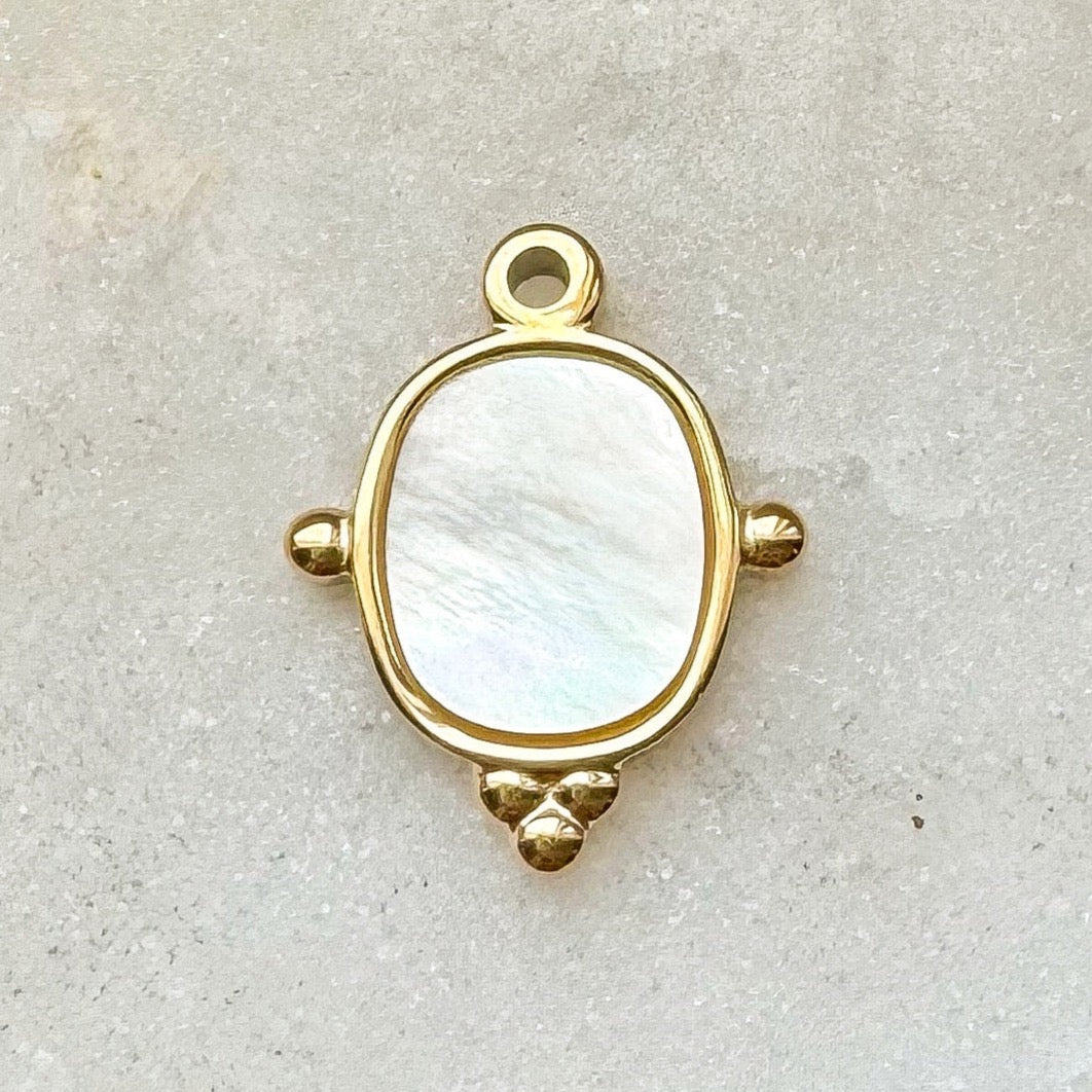 ANTIQUE PEARL CHARM