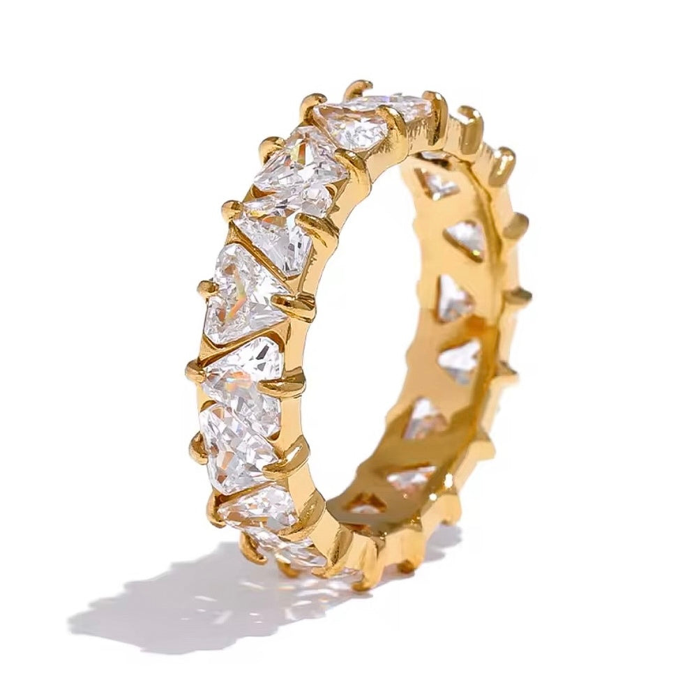 ELOPED RING
