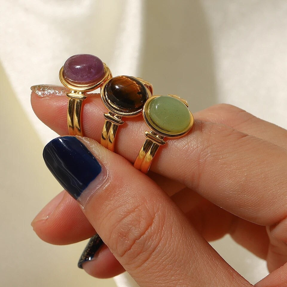 OVAL STONE RING