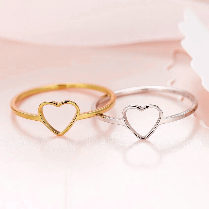 HEART RING