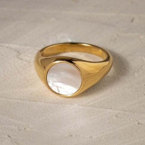 MOTHER OF PEARL RING