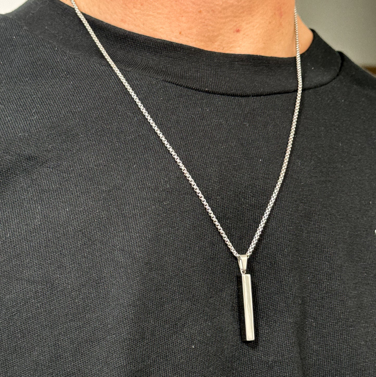 EGRAVEABLE PENDANT