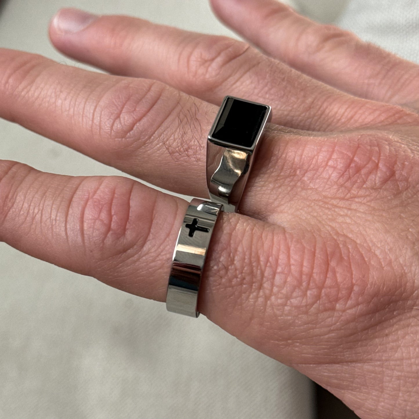 BLACK RECTANGLE RING