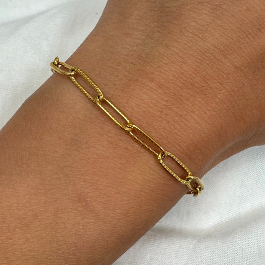 HAMMERED PAPERCLIP BRACELET CHAIN