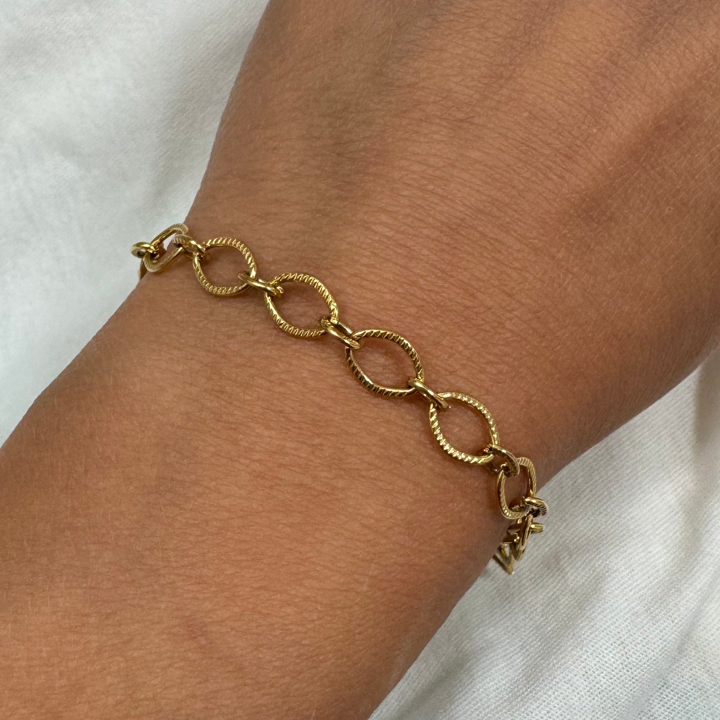 NAOMI BRACLET CHAIN