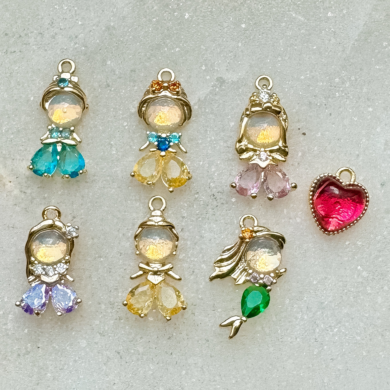 PRINCESSES CHARM SET