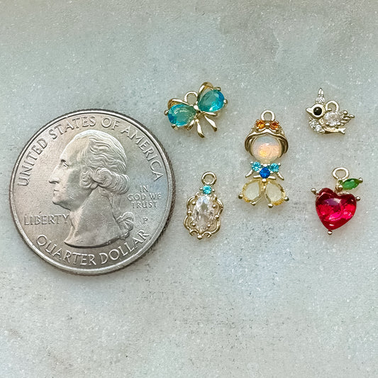 SNOW WHITE CHARM SET