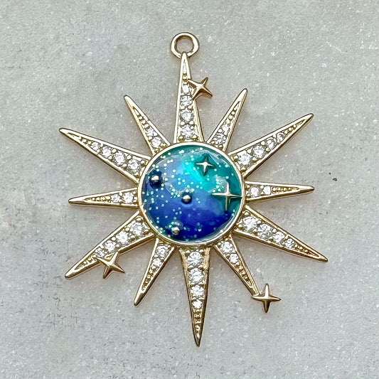 STAR BURST CHARM