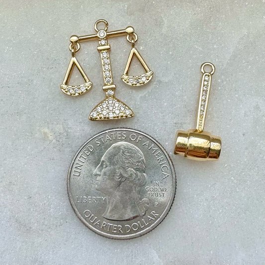 LAWYER CHARM