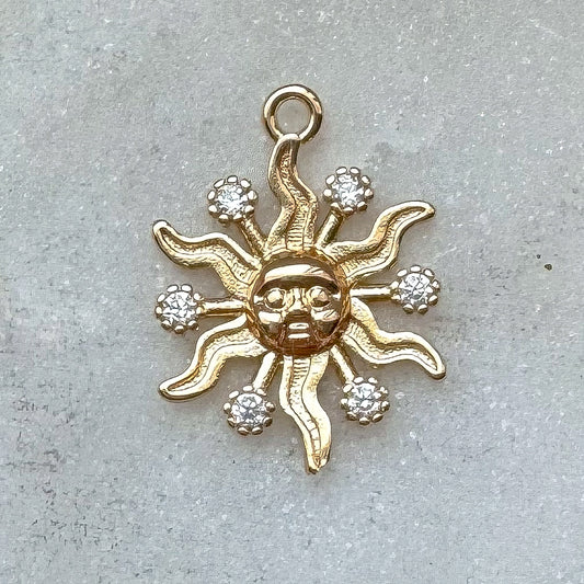 SUN RAYS CHARM