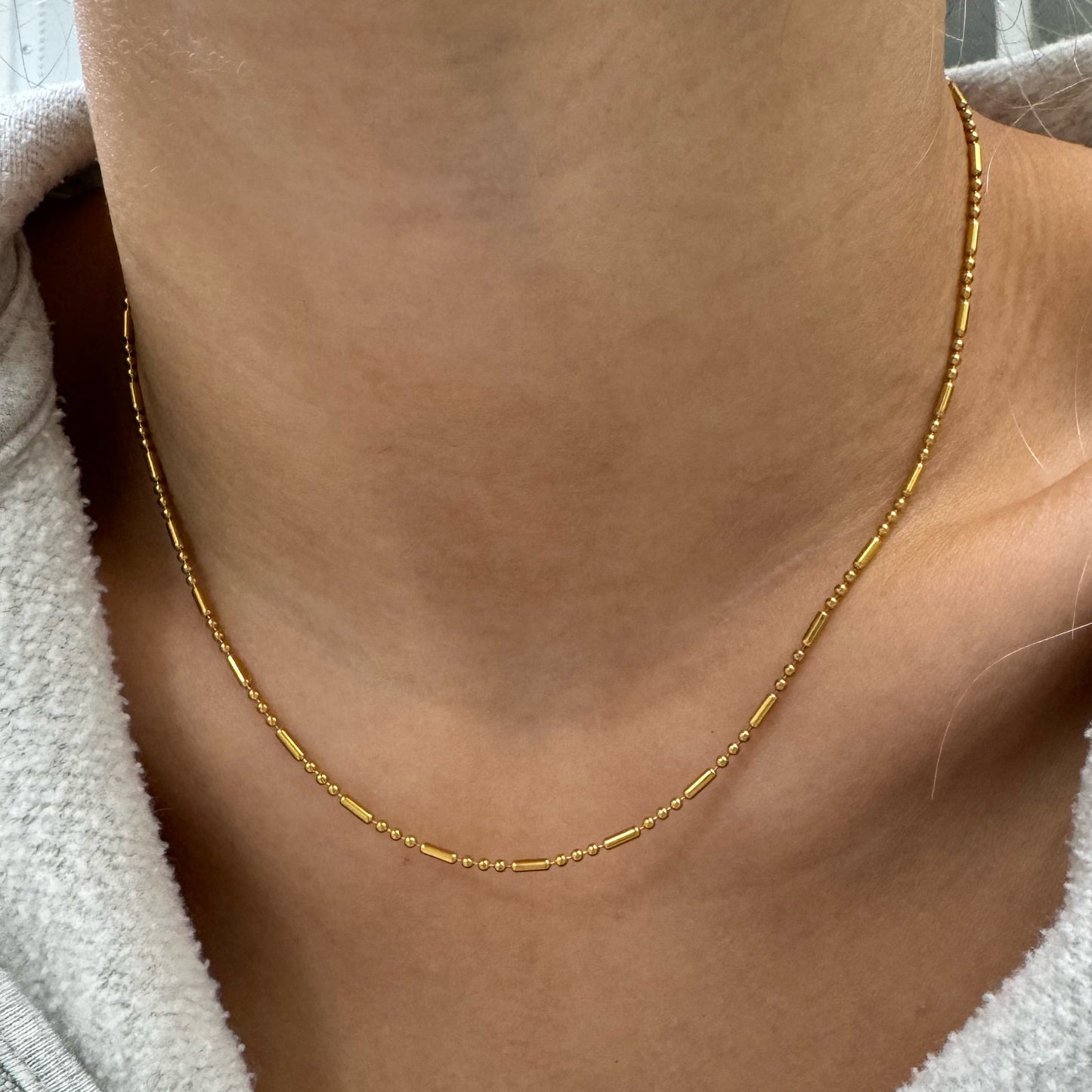 BELLA CHAIN