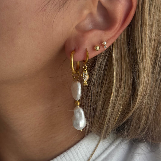 PEARL HEART HOOP EARRINGS
