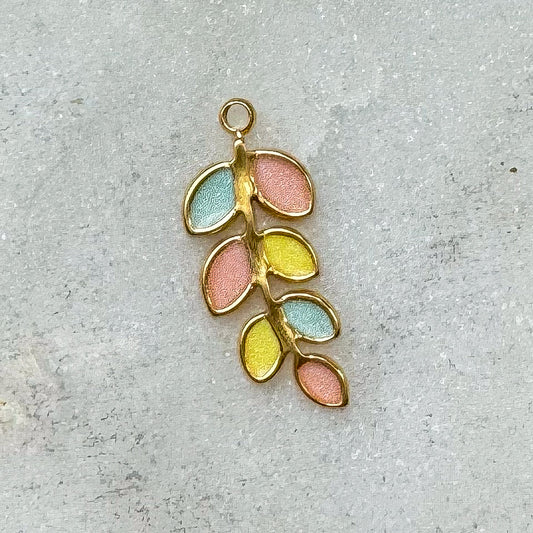 COLORFUL LEAF CHARM