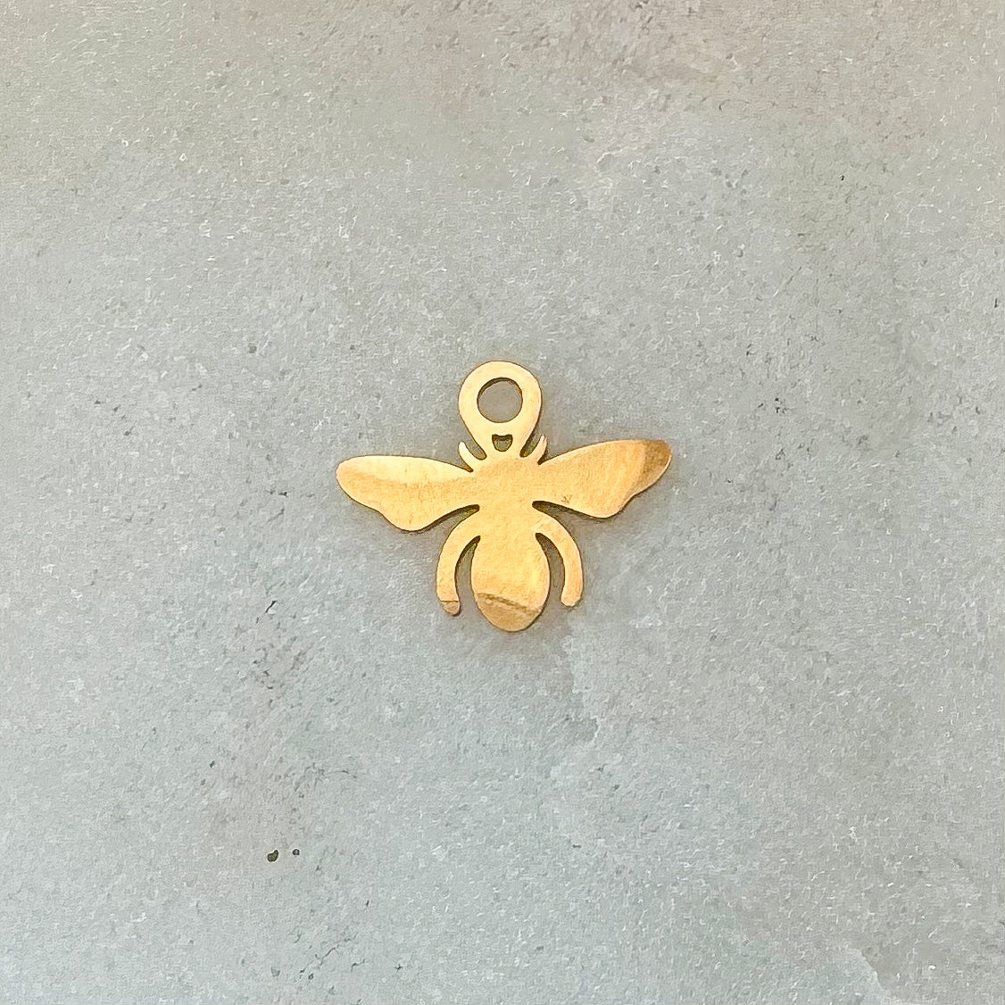 BEE CHARM