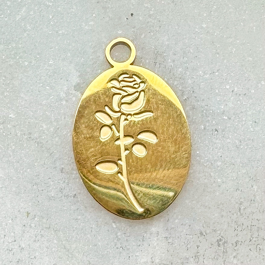 OVAL ROSE CHARM