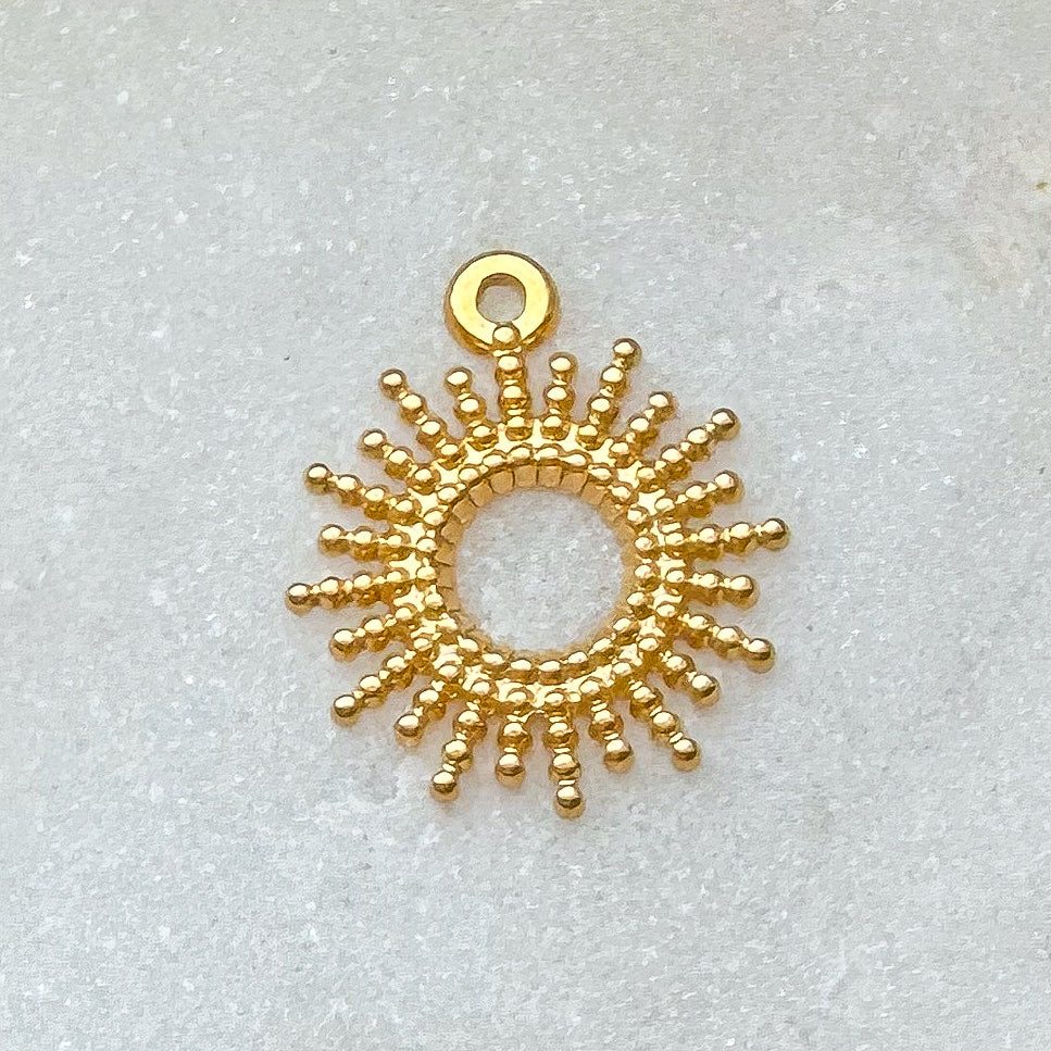 SUN BURST CHARM