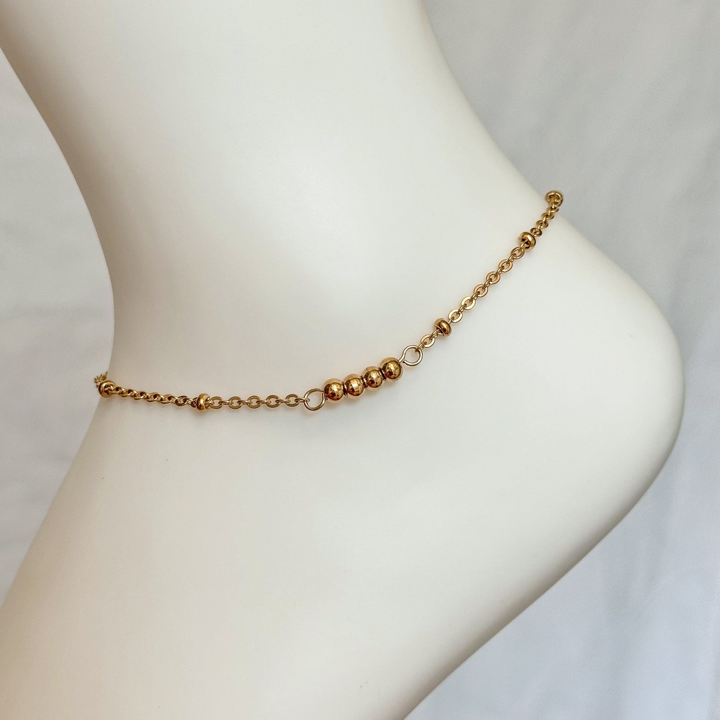 DELICATE BEAD ANKLET