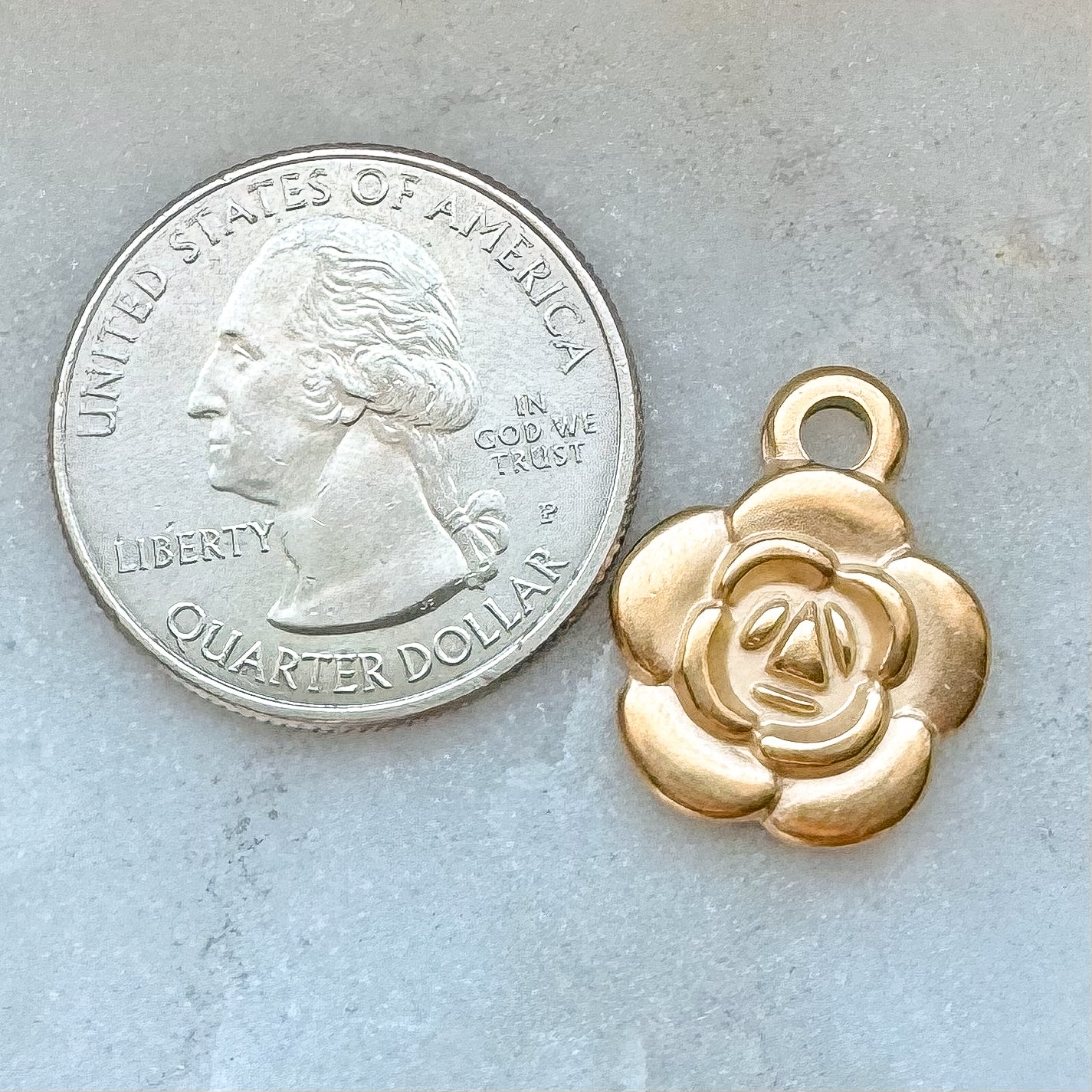 FLOWER CHARM